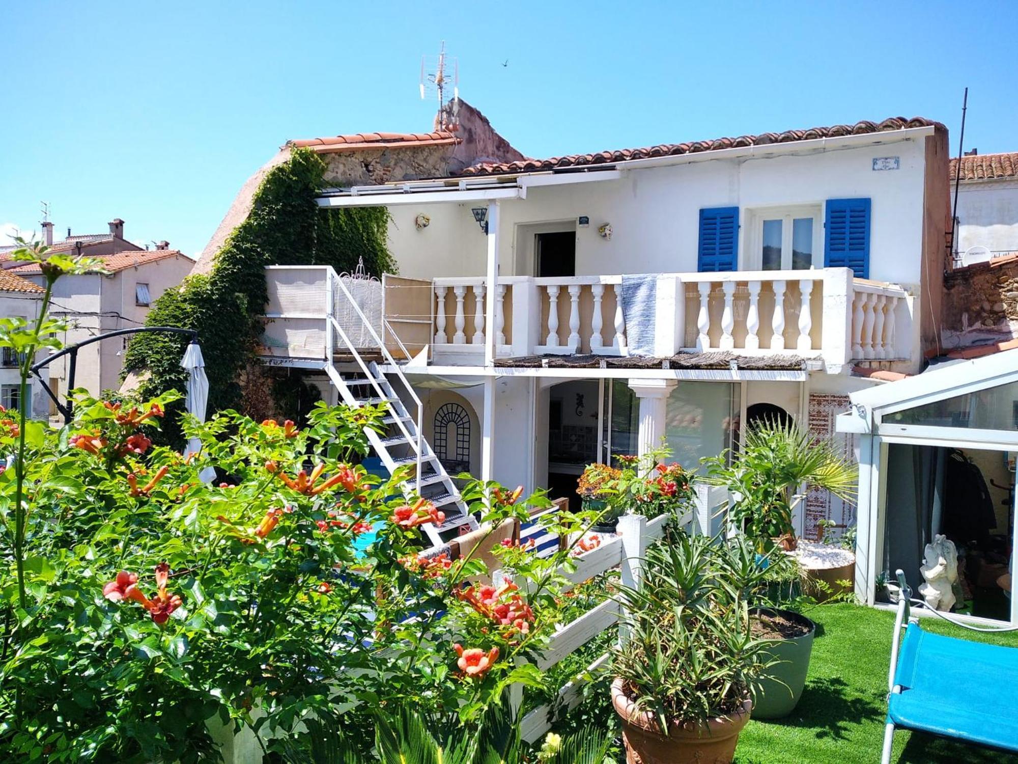 לה בולו Appartement Centre Ville Du Boulou Pour 2 Adultes-2 Enfants- Check In 17H-21H--Juillet-Aout Reservation De 7 Jours Mini מראה חיצוני תמונה